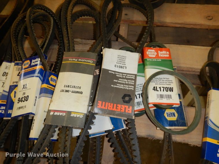 image for item HA9908 Approximately 40 automotive belts