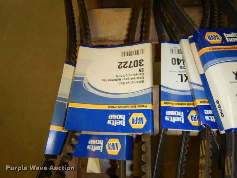 image for item HA9908 Approximately 40 automotive belts