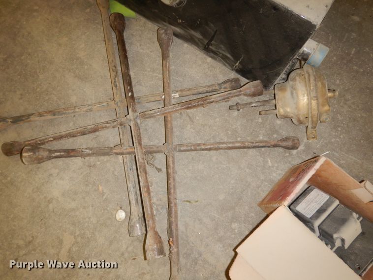 image for item HA9910 Tools