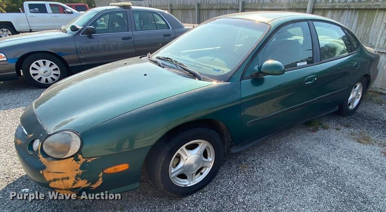 image for item HE9836 1999 Ford Taurus
