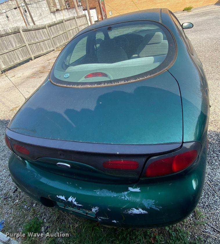 image for item HE9836 1999 Ford Taurus