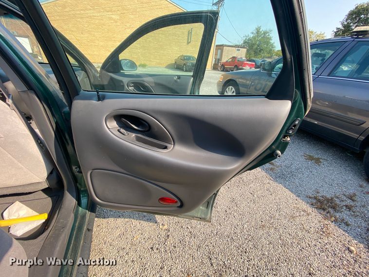 image for item HE9836 1999 Ford Taurus