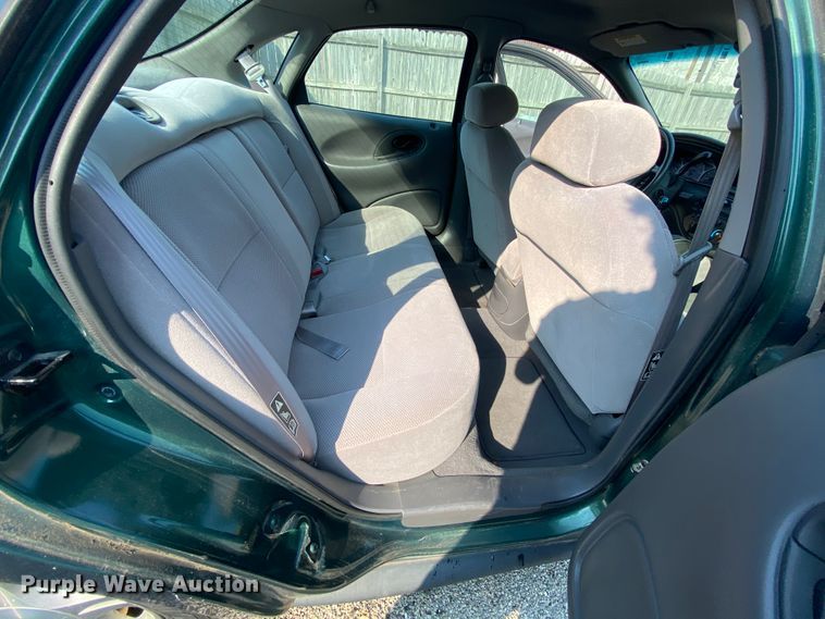 image for item HE9836 1999 Ford Taurus