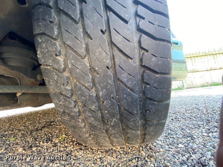 image for item HE9836 1999 Ford Taurus