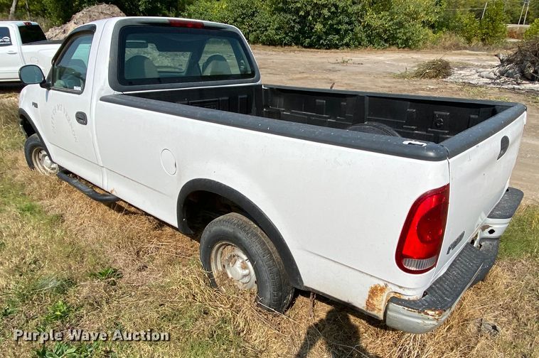 image for item HE9837 1999 Ford F150  pickup truck