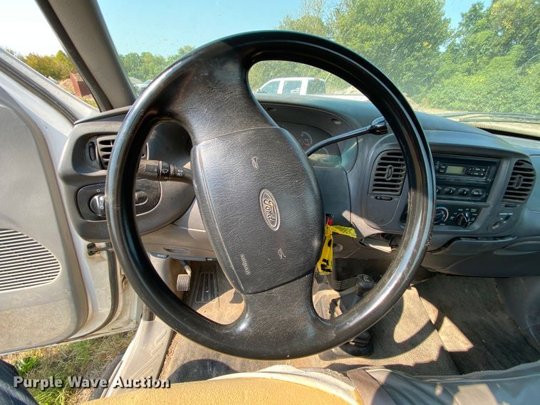 image for item HE9837 1999 Ford F150  pickup truck