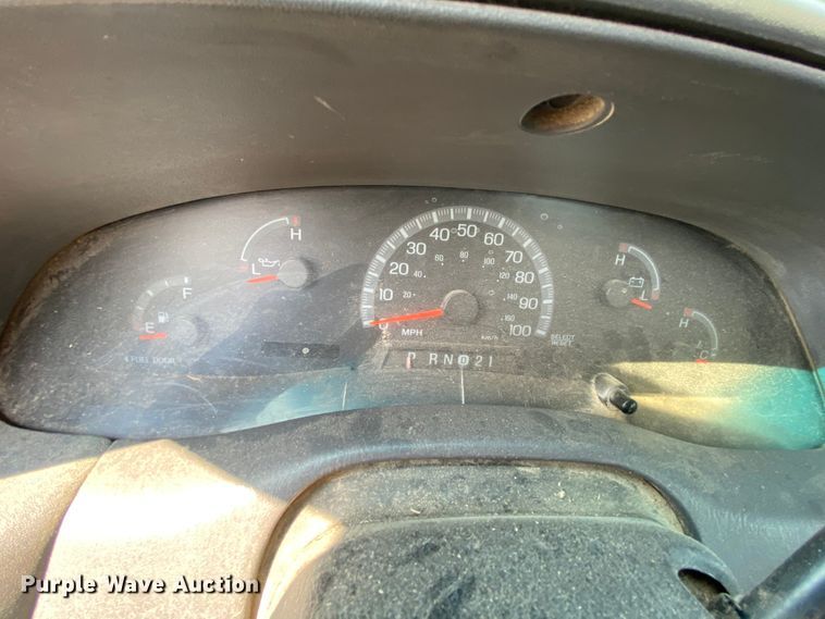 image for item HE9837 1999 Ford F150  pickup truck