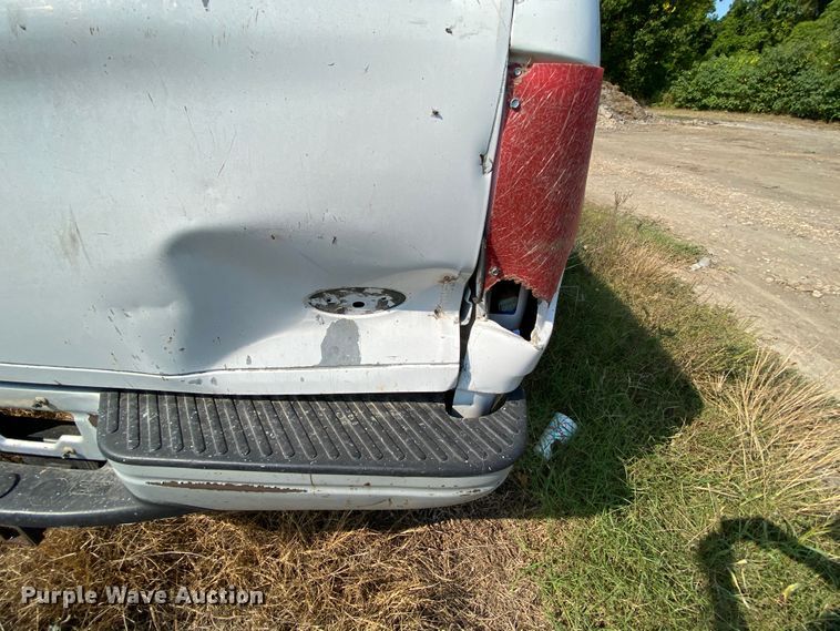 image for item HE9837 1999 Ford F150  pickup truck