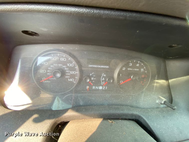 image for item HE9838 2009 Ford Crown Victoria Police Interceptor