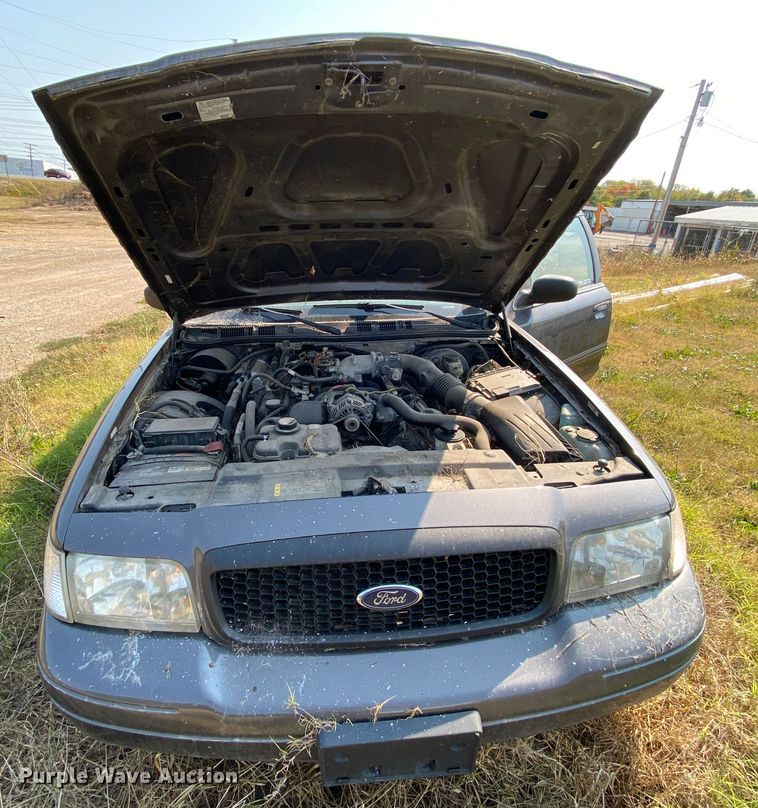 image for item HE9838 2009 Ford Crown Victoria Police Interceptor