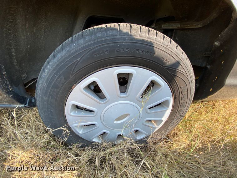 image for item HE9838 2009 Ford Crown Victoria Police Interceptor