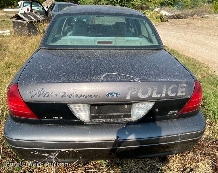 image for item HE9839 2009 Ford Crown Victoria Police Interceptor