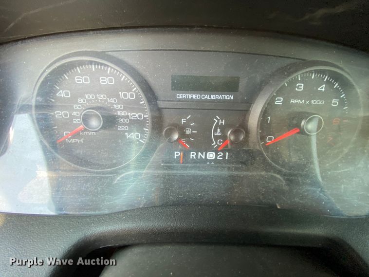 image for item HE9839 2009 Ford Crown Victoria Police Interceptor