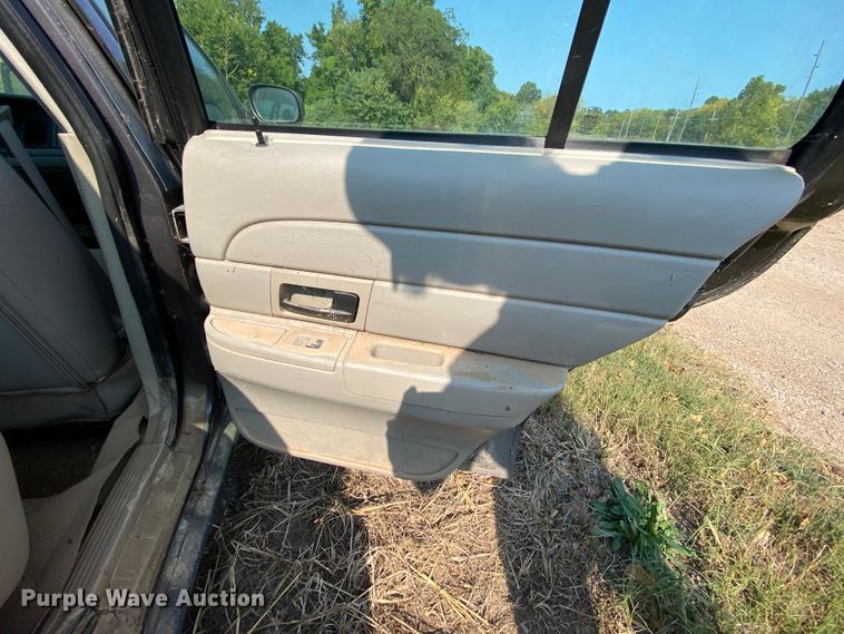 image for item HE9839 2009 Ford Crown Victoria Police Interceptor