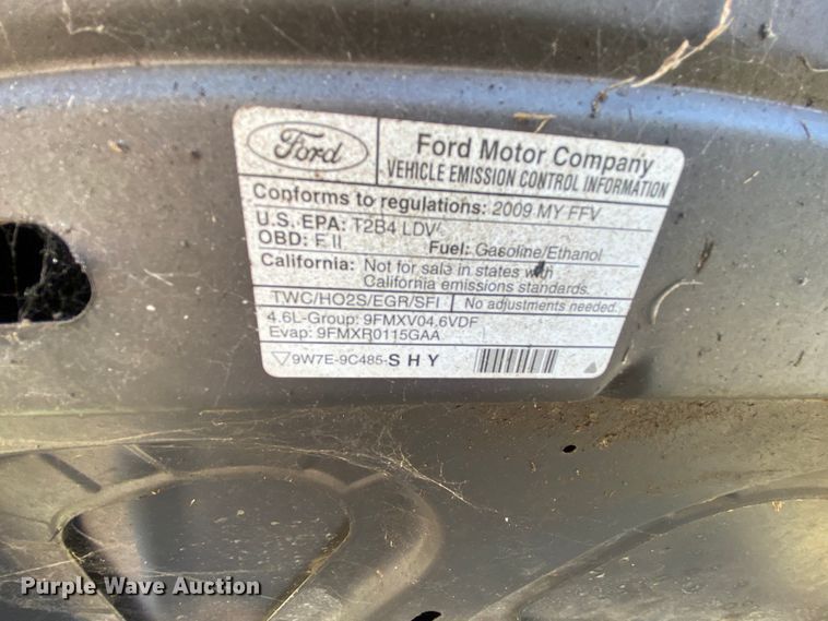 image for item HE9839 2009 Ford Crown Victoria Police Interceptor