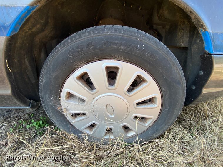 image for item HE9839 2009 Ford Crown Victoria Police Interceptor