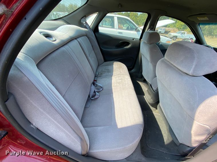 image for item HE9841 1999 Ford Taurus