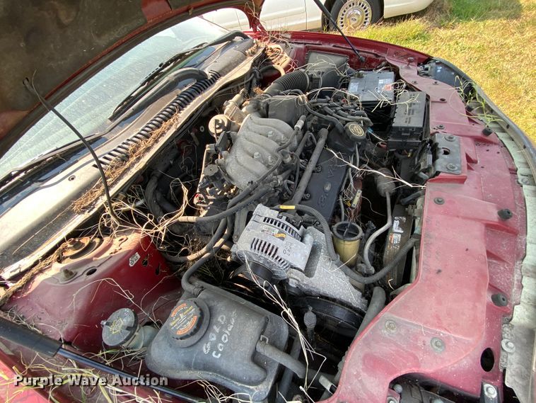 image for item HE9841 1999 Ford Taurus