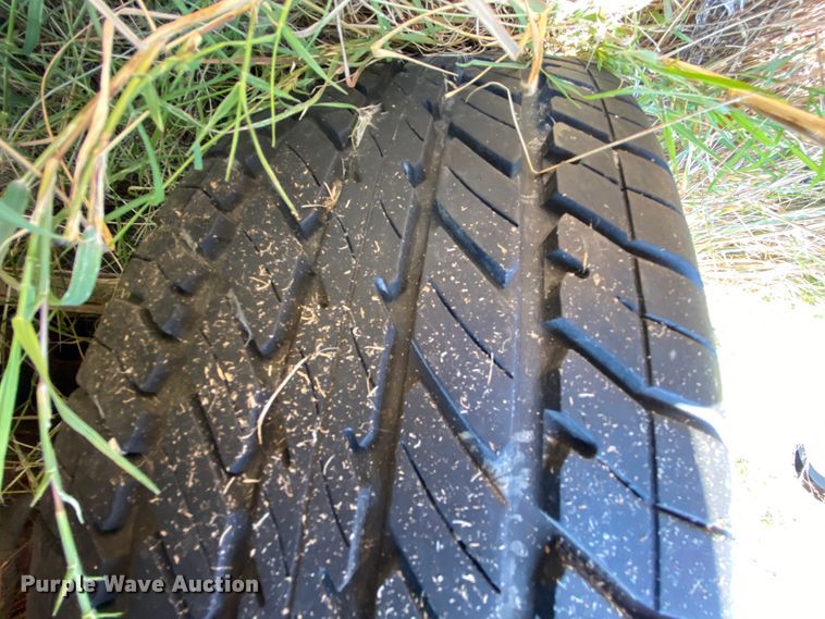 image for item HE9841 1999 Ford Taurus