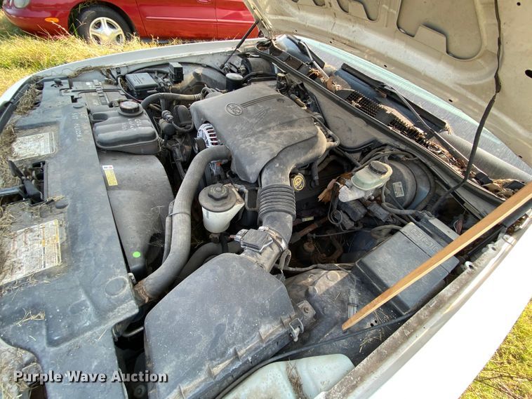 image for item HE9842 1998 Ford Crown Victoria Police Interceptor