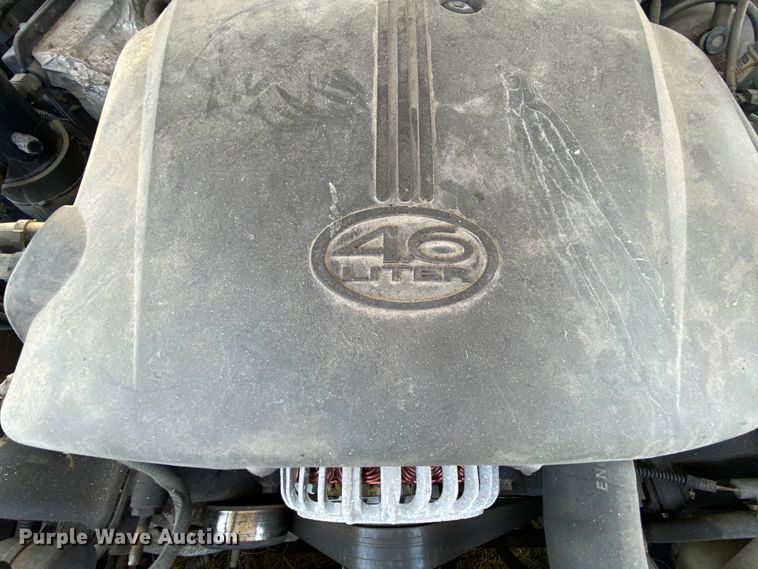 image for item HE9842 1998 Ford Crown Victoria Police Interceptor