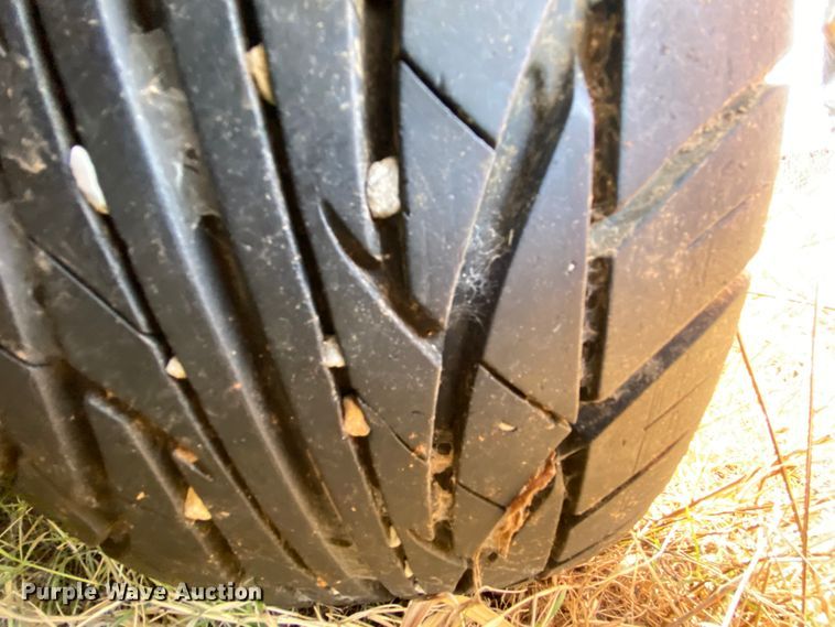 image for item HE9842 1998 Ford Crown Victoria Police Interceptor