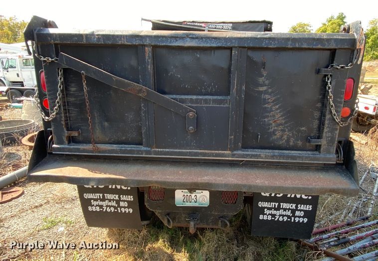 image for item HE9845 1999 Freightliner FL70  dump truck