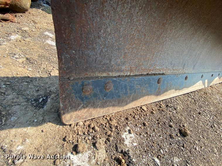 image for item HE9845 1999 Freightliner FL70  dump truck