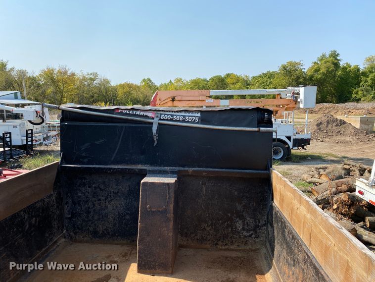 image for item HE9845 1999 Freightliner FL70  dump truck