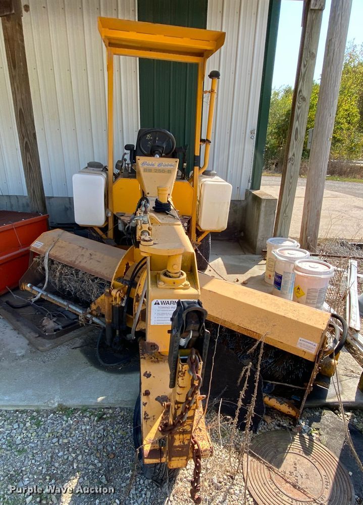 image for item HE9846 Broce Broom BB-250-B  broom