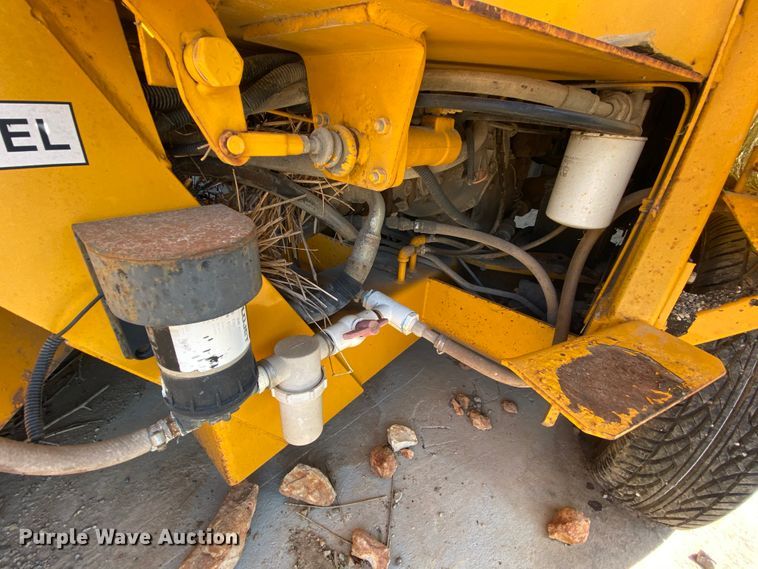 image for item HE9846 Broce Broom BB-250-B  broom