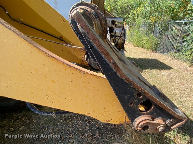 image for item HE9873 2003 John Deere 444H  wheel loader