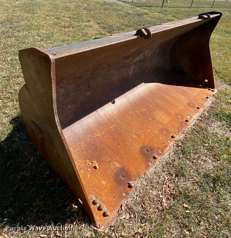 image for item HE9873 2003 John Deere 444H  wheel loader