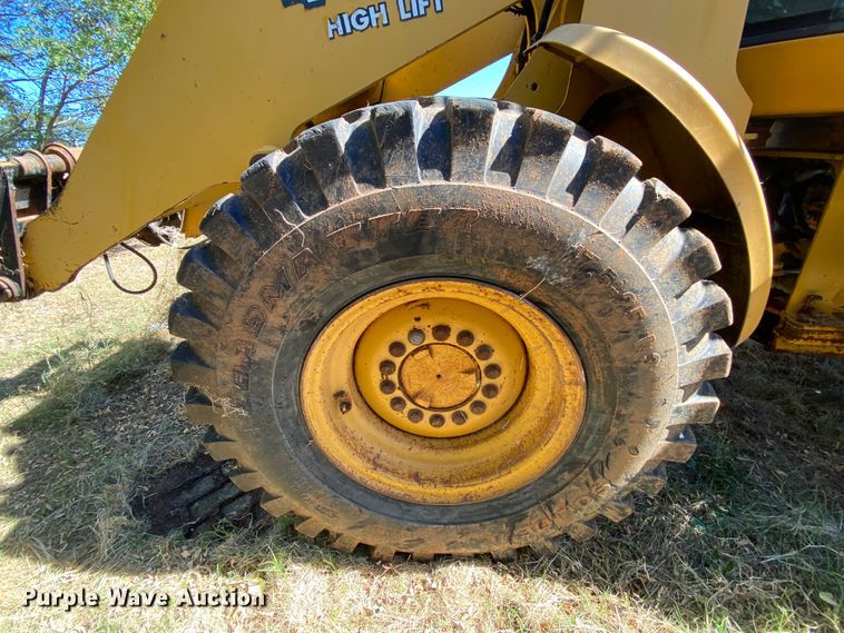 image for item HE9873 2003 John Deere 444H  wheel loader