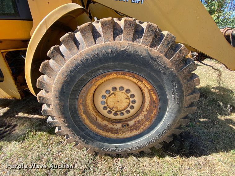 image for item HE9873 2003 John Deere 444H  wheel loader