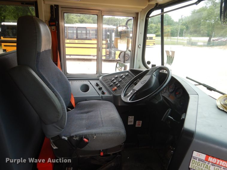 image for item HF9726 2012 International 3000  school bus