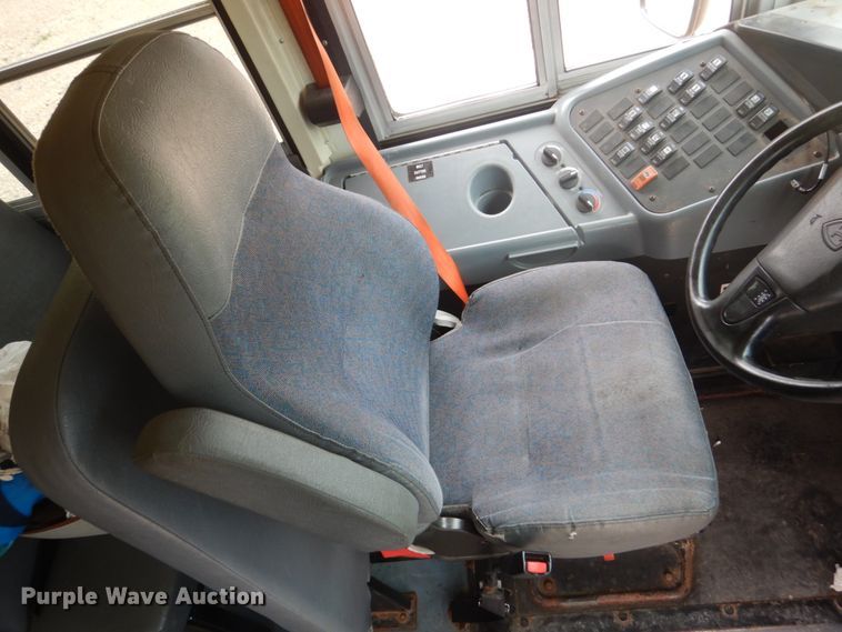 image for item HF9726 2012 International 3000  school bus