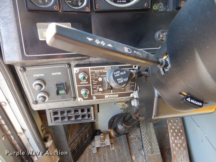 image for item HK9503 1996 Pierce E9684  pumper fire truck