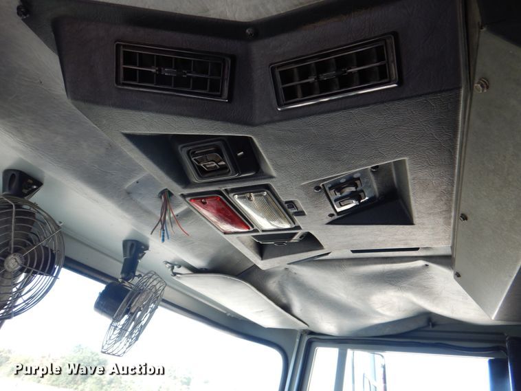 image for item HK9503 1996 Pierce E9684  pumper fire truck