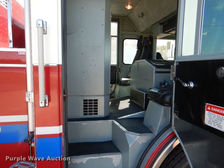 image for item HK9503 1996 Pierce E9684  pumper fire truck