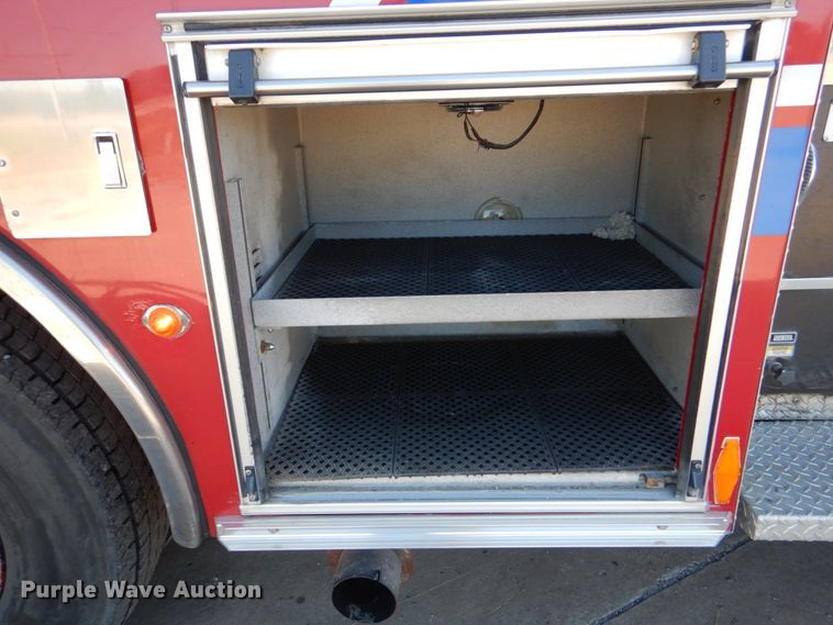 image for item HK9503 1996 Pierce E9684  pumper fire truck