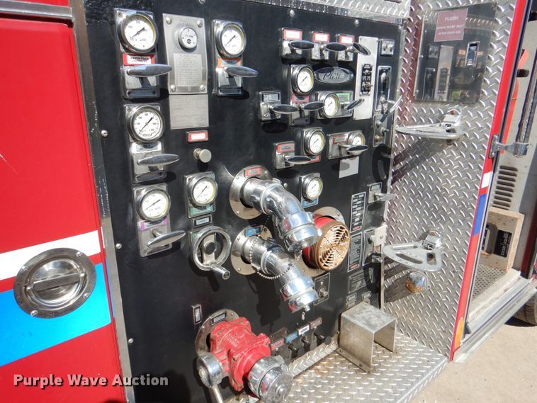 image for item HK9503 1996 Pierce E9684  pumper fire truck