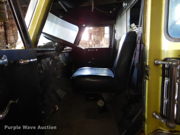 image for item HK9504 1978 American Lafrance  ladder fire truck