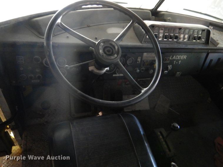 image for item HK9504 1978 American Lafrance  ladder fire truck