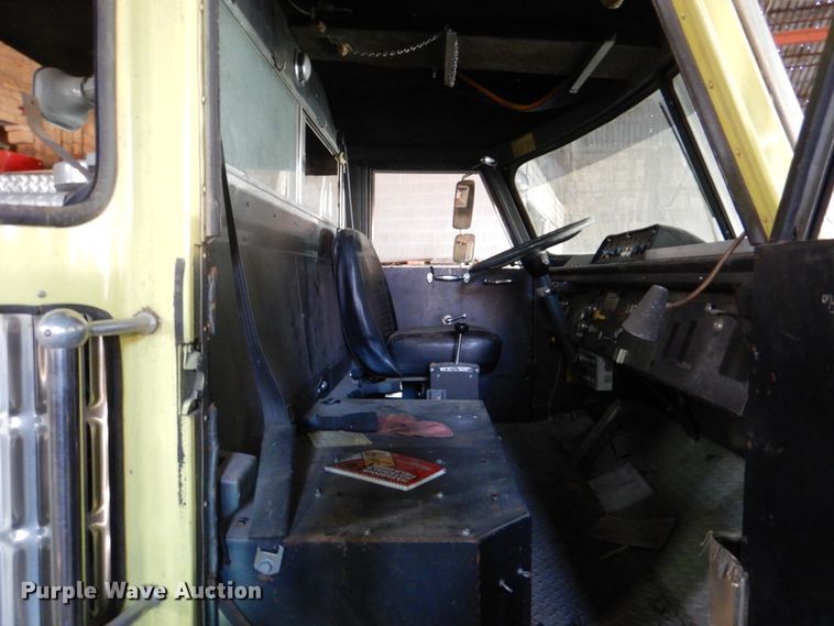 image for item HK9504 1978 American Lafrance  ladder fire truck