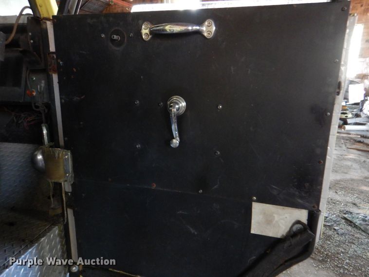 image for item HK9504 1978 American Lafrance  ladder fire truck