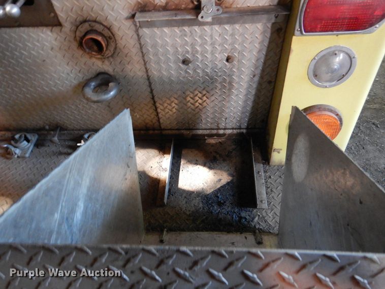 image for item HK9504 1978 American Lafrance  ladder fire truck