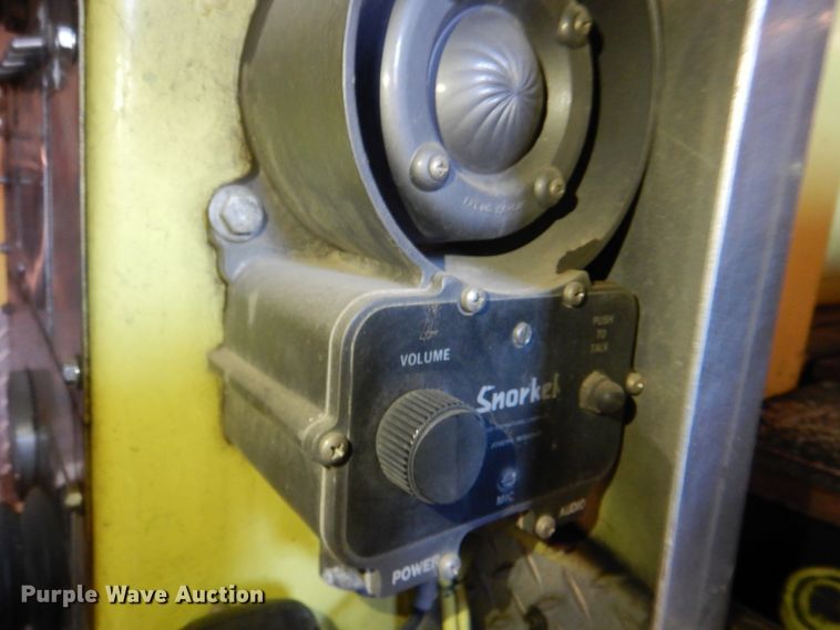 image for item HK9504 1978 American Lafrance  ladder fire truck