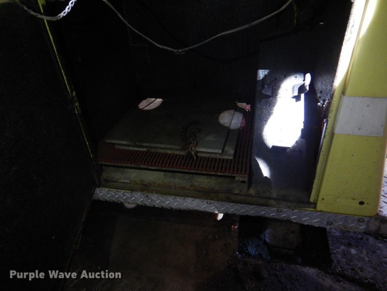 image for item HK9504 1978 American Lafrance  ladder fire truck