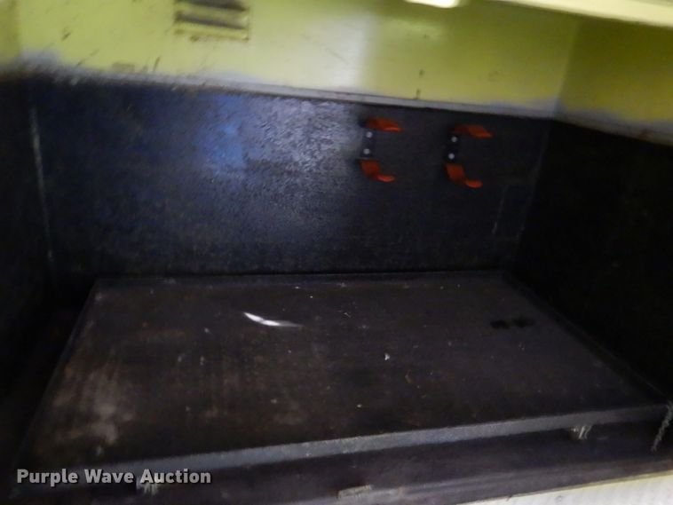 image for item HK9504 1978 American Lafrance  ladder fire truck